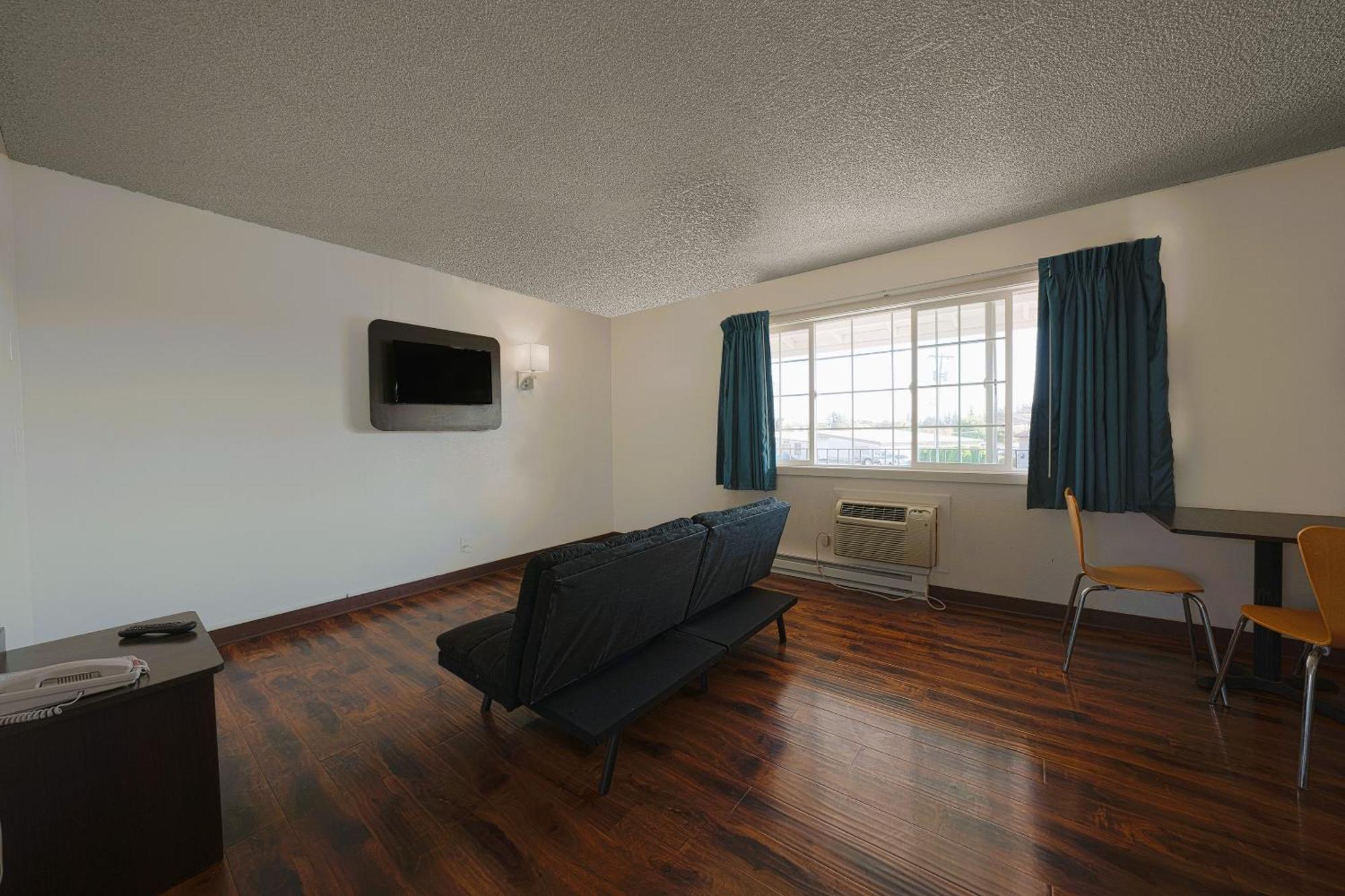 Oyo Hotel St Helens Or Saint Helens Esterno foto
