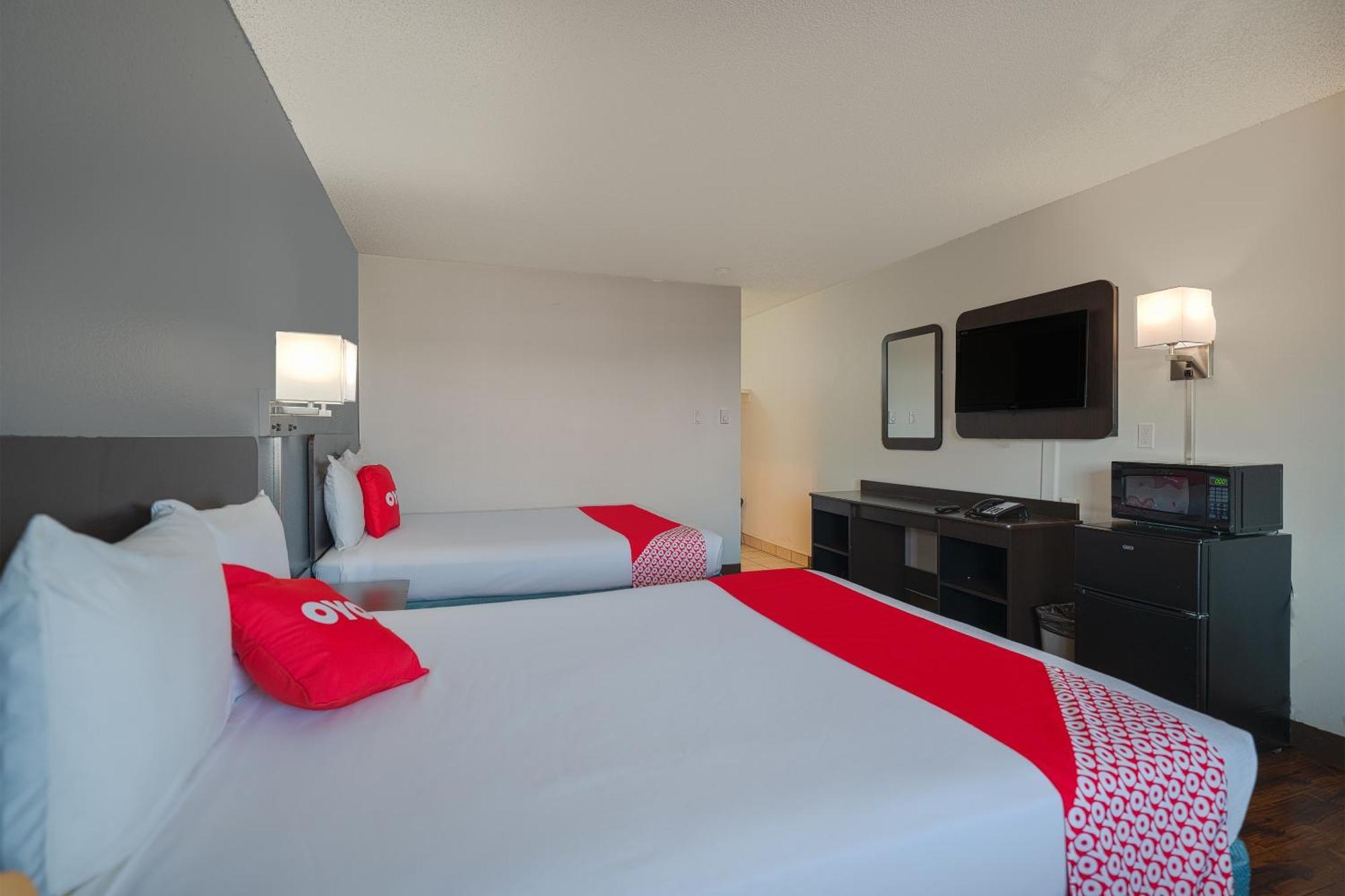 Oyo Hotel St Helens Or Saint Helens Esterno foto